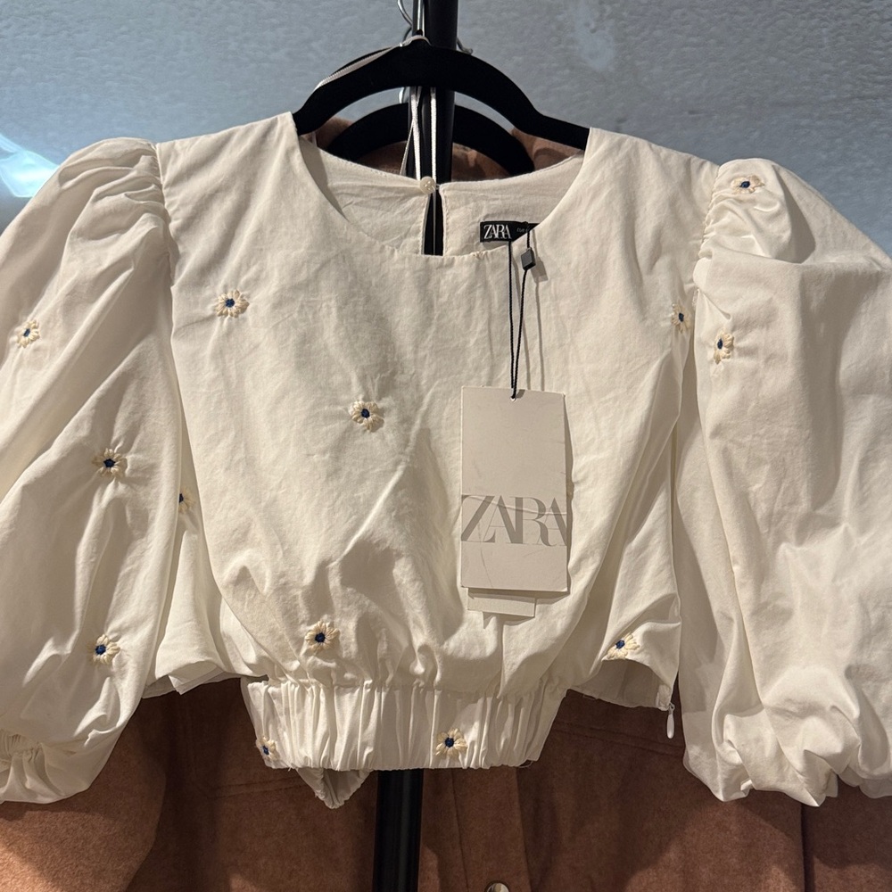 Zara Cream Floral Puff Sleeve Blouse